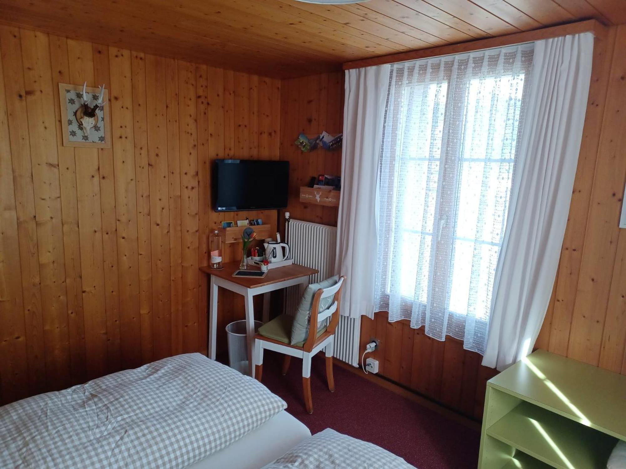 Hotel Tell Зелисберг Экстерьер фото